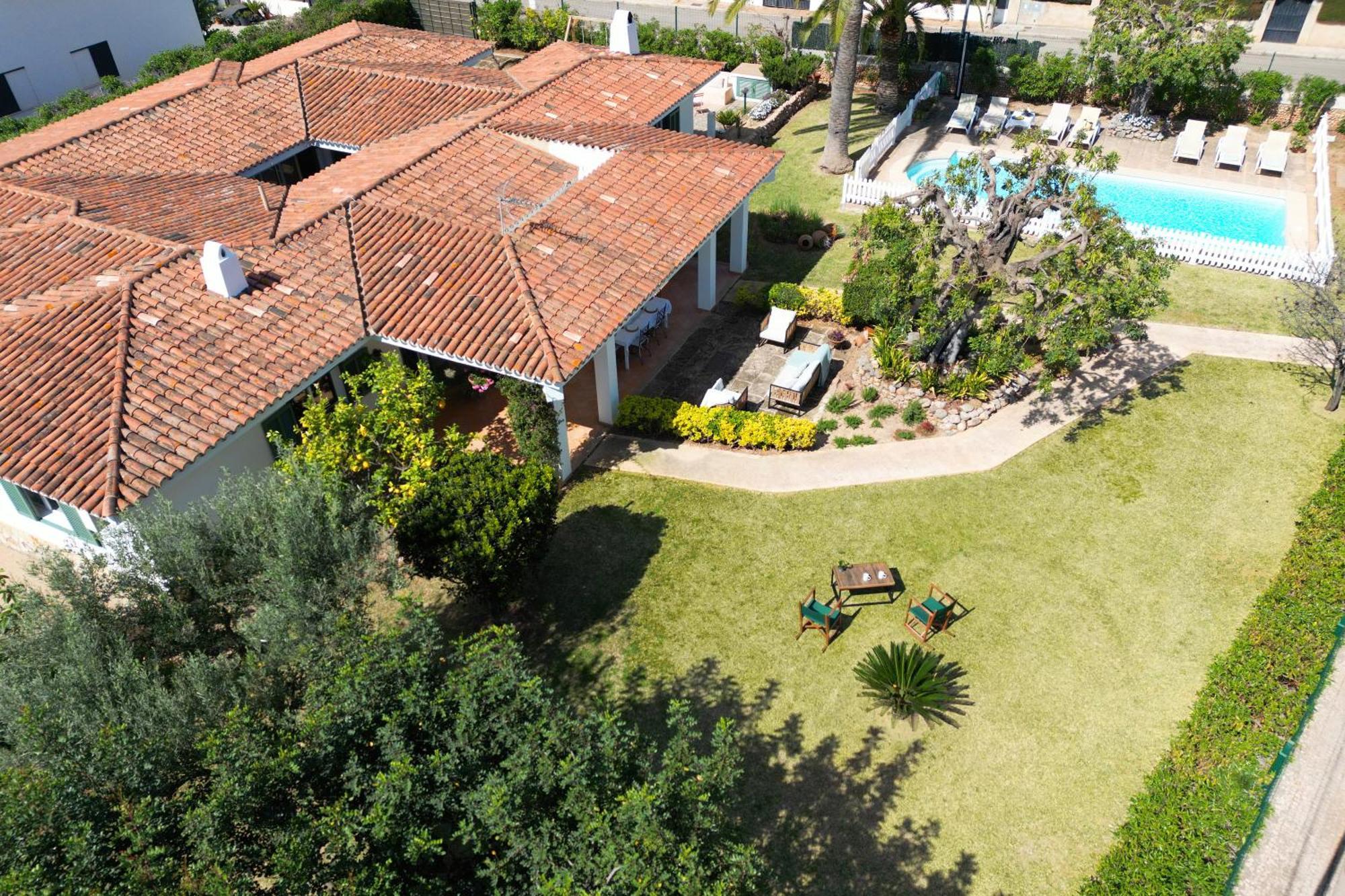 Ideal House For Two Families With Pool And Barbecue Plamanyola المظهر الخارجي الصورة