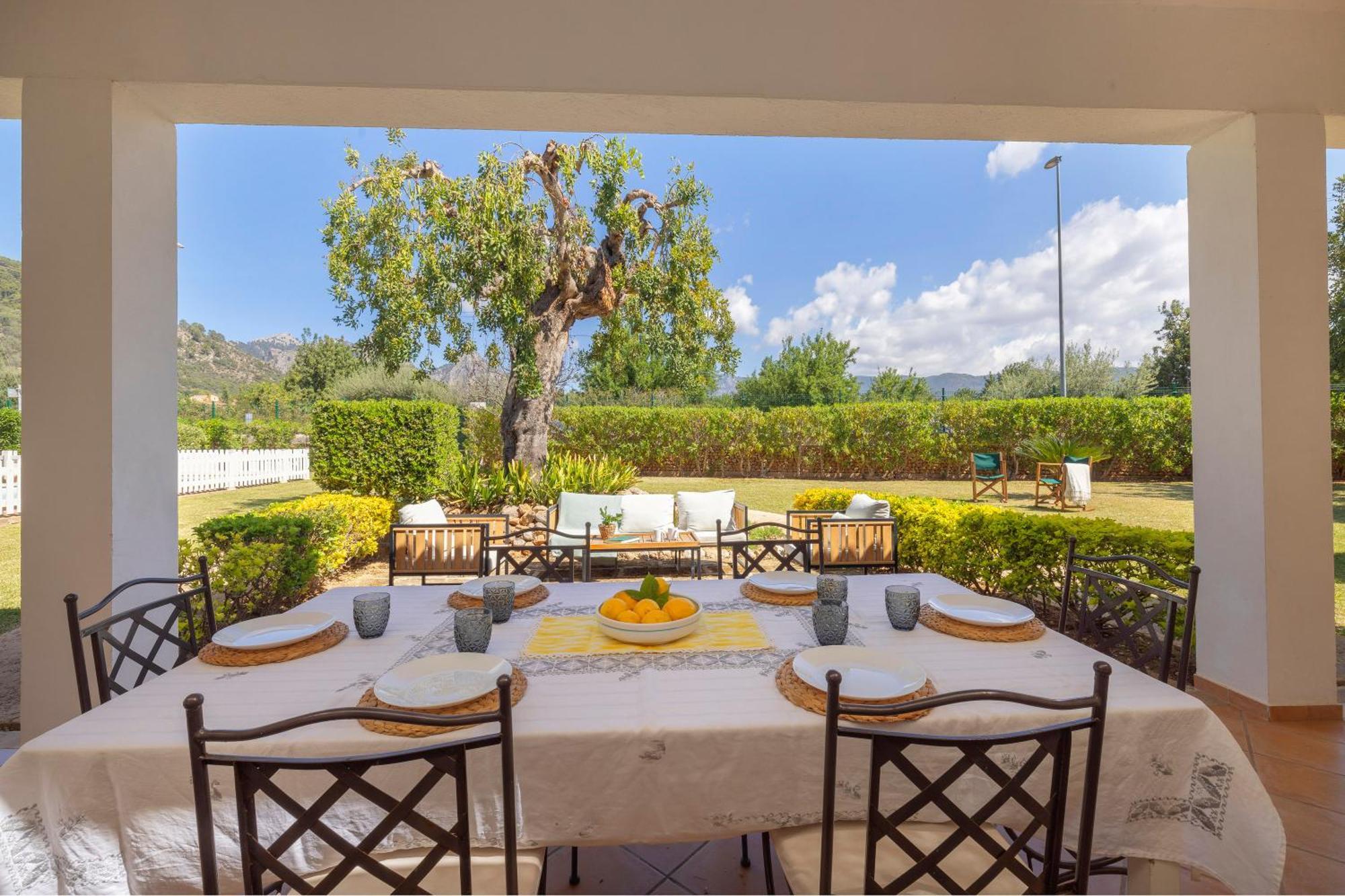 Ideal House For Two Families With Pool And Barbecue Plamanyola المظهر الخارجي الصورة